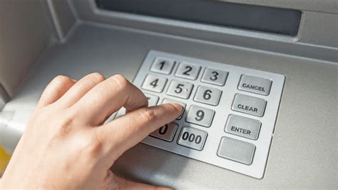 ATM’den Şifre Değiştirme İşlemi Nasıl Yapılır? 